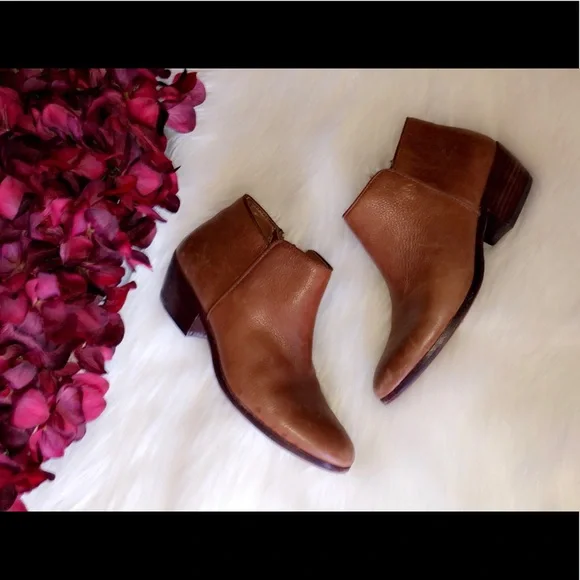 SAM EDELMAN Petty Leather Ankle Booties - Picture 2 of 7
